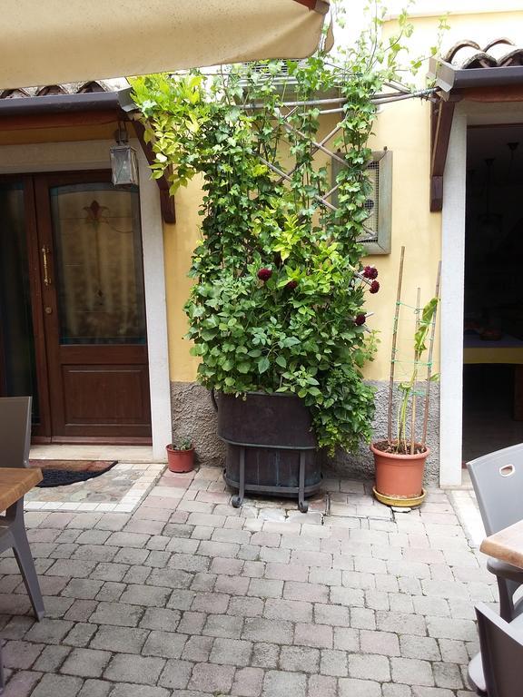 Bed and Breakfast La Carbonara 6 Bardolino Exterior foto